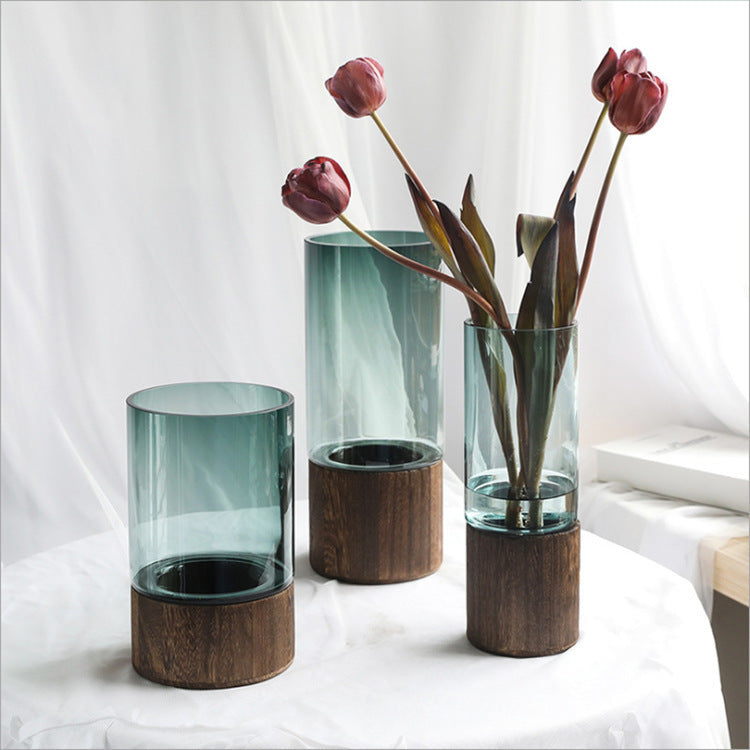 Vase Alto – Verre fumé & socle bois